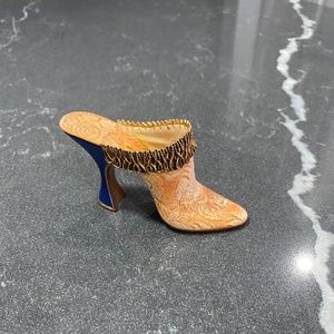 Just the Right Shoe "Marie Antoinette"